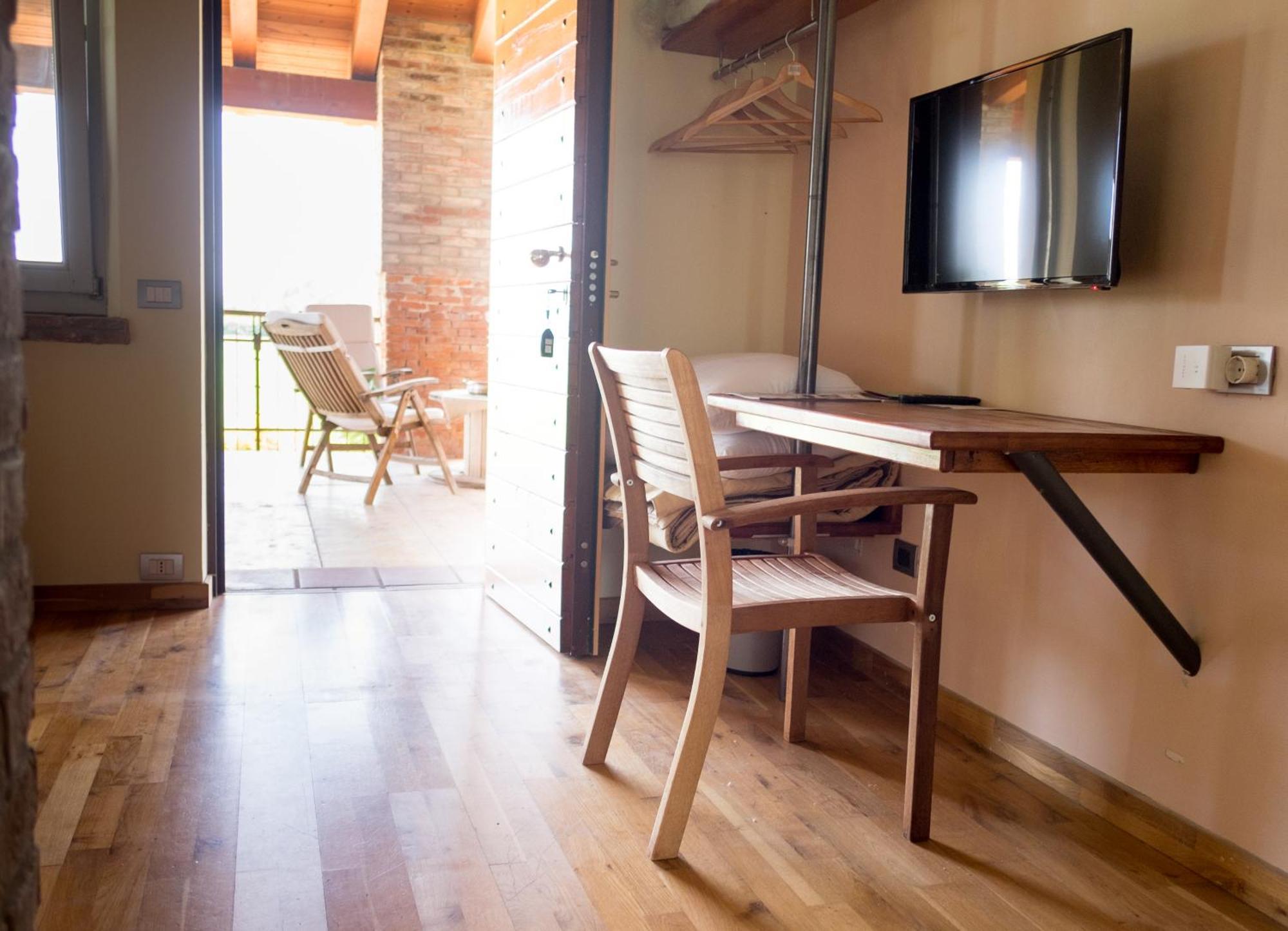 Parma Country Room Montechiarugolo 外观 照片