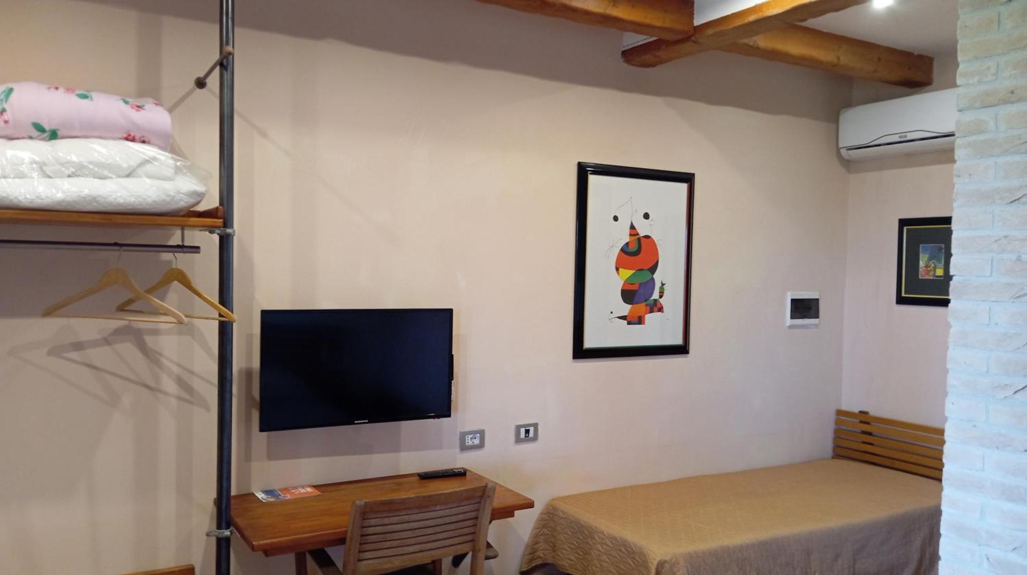 Parma Country Room Montechiarugolo 外观 照片